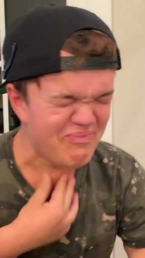 Steph Pappas on TikTok