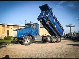 2014 Kenworth T800 Tri- Axle Dump Truck