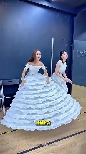 La Manera Correcta De Llevar Un Vestido De Novia