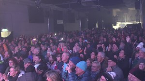 14K views · 592 reactions | Highlights der Lichtinszenierung, Live-Konzerte von Wolfgang Ambros und der Nr. 1 vom Wienerwald & GRANADA. 拾️ | Kitzsteinhorn | Facebook