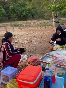 ស្អាតដូចខេមរៈចឹង​ 😆😂😆 credit: khemrak sereymun | Khmer press