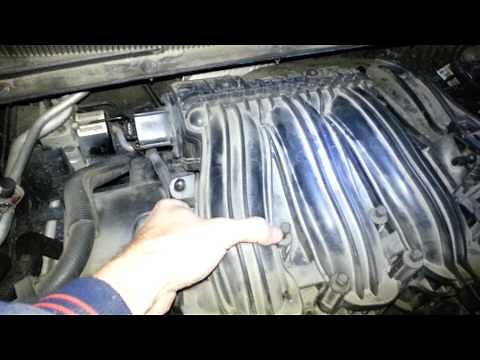 2007 chrysler sebring 2.7 V6 rear spark plugs