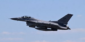 F-16s intercept waves of Russian missiles