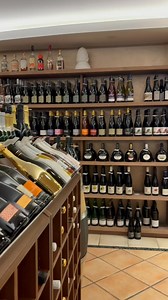 ❌Anzeige/ Exklusives Wein-Tasting Gewinnspiel – mit der Vinothek Scharfenberg & Radio Bamberg! Beendet ❌ Die perfekte Einstimmung auf die festliche Jahreszeit: Wir verlosen zusammen mit der Vinothek Scharfenberg ein Wein-Tasting für 2 Personen im Wert von 160 € – ein Abend voller Genuss, Inspiration und neuen Lieblingsweinen! 🍇🥂 Passend dazu präsentiert die Vinothek Scharfenberg ihren neuen Präsentkatalog 2025: 🎁 liebevoll zusammengestellte Genuss-Pakete 🎀 individuelle Geschenkideen für Kund