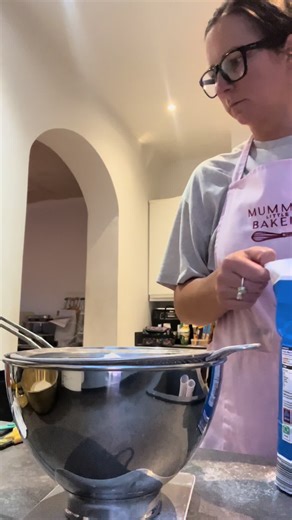 Make a Delicious Vegan Sponge Cake