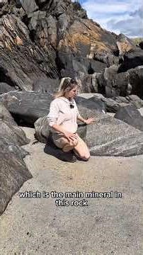 Metamorphosed magma - amphibolite