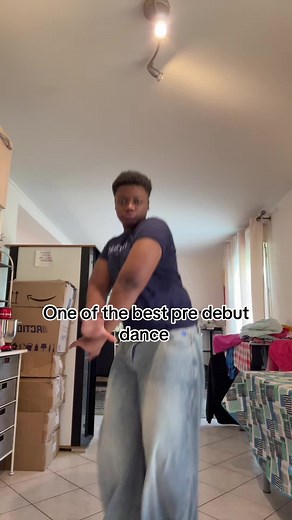 Jenny from the Block Dance Performance by Baby Monster