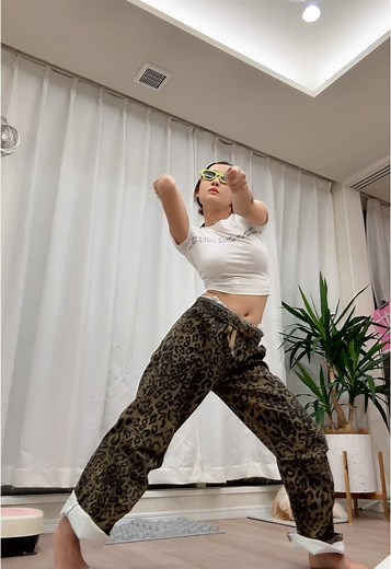 初心者向けダンス練習動画 - WA DA DAを踊ってみた