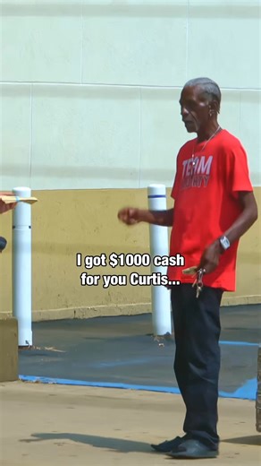 9.3M views · 447K reactions | “God told me to help you” 凉❤️ If this made you smile, send a star and help us do more! #money #homeless #wedding #kindness #married | MDMotivator | Facebook