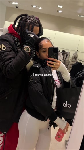 24 Hours in Chicago: A Shopping Adventure