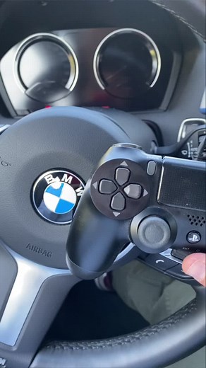 ¿Cómo conectar tu coche a la PS4? ¡Dale like y comenta si te ha gustado! 👍🏽 #bmw #ps4 #playstation #cars #fyp #parati