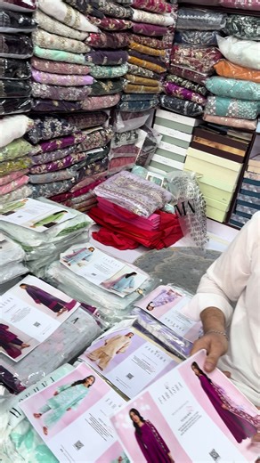 Beautiful Farasha Lawn Totle Design for You