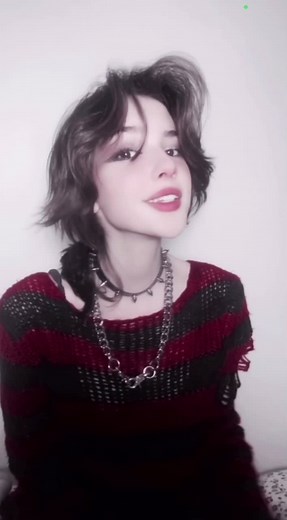 [they/them] enjoy #alt #alternativefashion