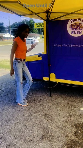 Open until 7 unless we sell out🤞🏽#foodie #happysaturday #fish🔥 | Joyce Houston