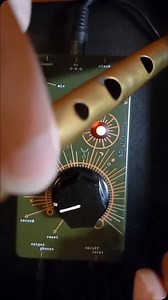 This is why I love the Weaver by Fieldtone. One simple sound source = myriad sonic possibilities. Deep joy😃❤️🙏 Repost • @philipp_greter Amazing FX 💥 @fieldtone_instruments | Soundgas