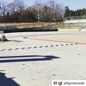 ‪Leo’s 1st day driving a quarter midget. #ProudPapa‬ | Jeff Gordon