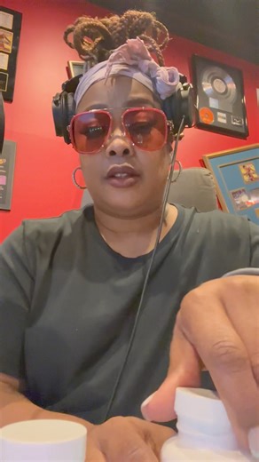 Just fyi, we have been taking these vitamins by Dr. Collier for years! They are all so BENEFICIAL for the immune system. When I get my check ups, I get rave reviews and I am not deficient in ANYTHING! I THANK YOU DOC!!#healthiswealth #lipodrops Lipodrops The Hip Hop Doc - Dr. MJ Collier #drmjcollier | Da Brat