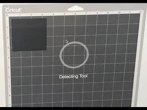 Cricut Maker detecting tool error. Unable to detect, red flashing light.