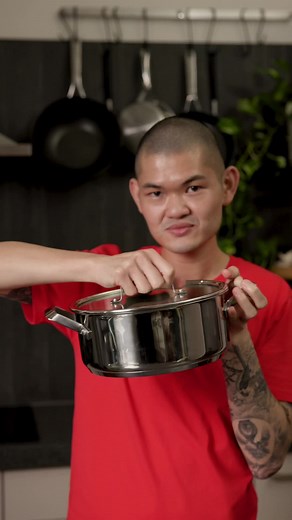 MasterChef Stainless Steel Casserole Pot for Slow-Cooking Meat