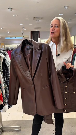 What makes a leather jacket truly timeless? It’s all in the construction: refined tailoring, premium leather, and minimal details that age beautifully. Trendy touches, like puff sleeves, don’t offer the same longevity in my opinion! 🔗 Shop these pieces at the link in my bio 💗 #fashion #blazer #leather Neiman Marcus | Susan E Foster