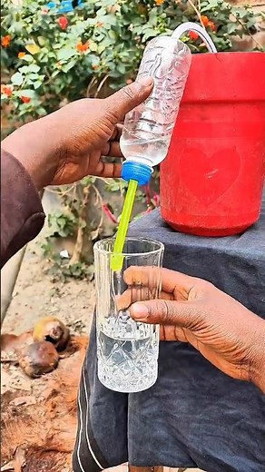 Amazing DIY Tool I'dea! How to make a Siphon With a Plastic bottle and Hose!!