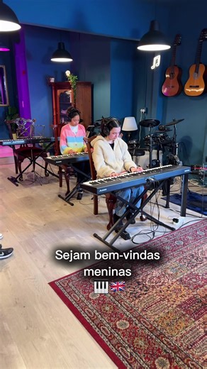 Sejam muito bem-vindas, Ana e Aimee, à Zampiere Music Academy 🎶😊 Estamos muito felizes em ter vocês conosco e temos certeza de que viveremos momentos incríveis juntos através da música 🎹 . Welcome, Ana and Aimee, to Zampiere Music Academy 🎶😊 We are very happy to have you with us and we are sure we will share amazing moments together through music 🎹