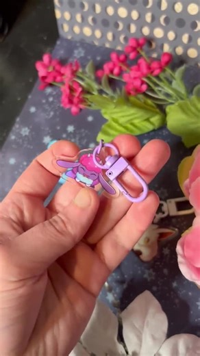 Palworld Fanart: Glitter Epoxy Acrylic Keychain - Chillet Cremis - Etsy