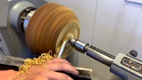 Woodturning - The Batik Bowl (An Experiment With Batik Style Coloring)