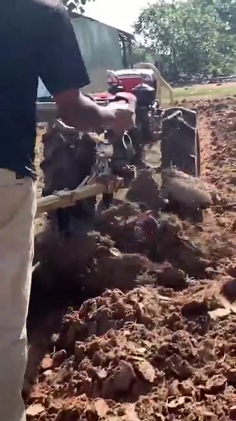 #kubota #plowing #302 #180 #tiktok #kh team Plowing Kubota walkers #facebookreel #reel #reelvideo #toptrending #fyp #memes #foryou | Allan Wilkins