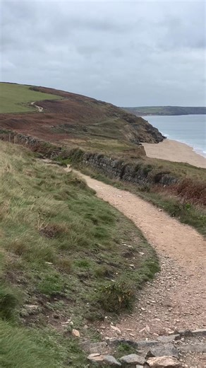 Walking the SWCP to Loe Bar beach from Porthleven | Cornwall, the lizard peninsula and more