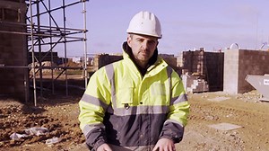 Work out how many bricks you need  - Functional Skills - BBC Bitesize