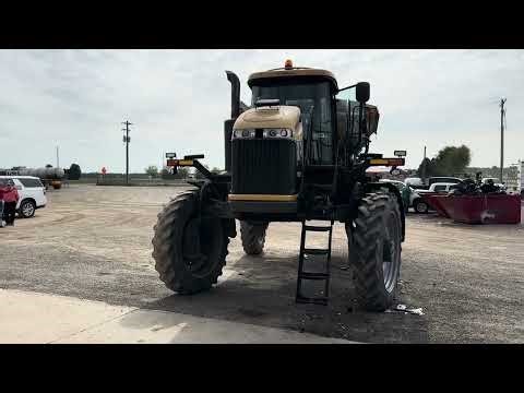 2015 Rogator RG1100B Dry Spreader Machine