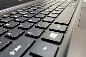 6 Fungsi Tombol Windows pada Keyboard - Adjar