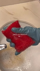 I’m obsessed at this point 🫧😆🧹🧼 What’s your obsession? Lol #cleaning #cleantok #cleaningobsessed #cleanwithme #fyp | Cleanupwithlaur