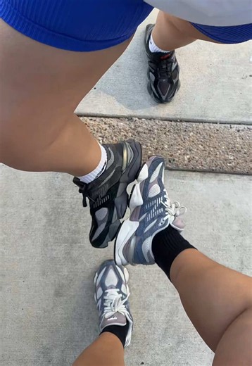 Gym time 🏋️‍♀️ #newbalance #newbalance9060 #fypシ #twinsisters #gymtok | new balances 9060
