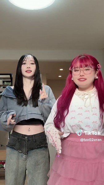 ウランちゃんのダンスと可愛い瞬間集