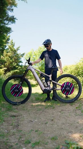 Muc-Off on Instagram: "Armour Up! Our patented Disc Brake Covers are here to save your rotors from the oily apocalypse. - Fits all MTB & Road rotors - Can be rinsed and re-used - Stops contaminents killing your braking power Pro Tip: Put them on whilst travelling to avoid stone chips and accidental knocks. #mucoff"