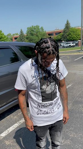 How to Do Two Strand Twists on Straight Hair