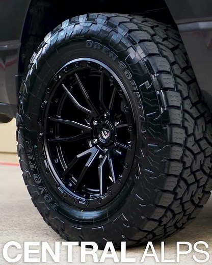 2022 Ram 1500 With a 3.5" Readylift, 20X10 Fuel Rebel 6 Wheels, and 35" Toyo Open Country Tires