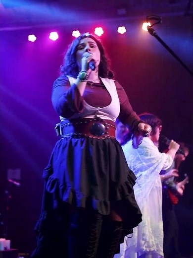 Little Lies Performs “Don’t Stop" #livemusic #concert