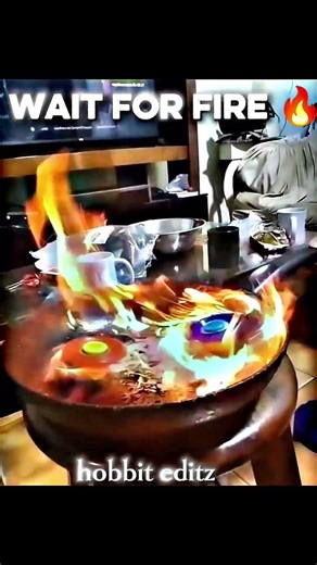 “Can Two Tops Spin in One Pan? Watch This! 🔥”#shorts #funny #trending #craziest