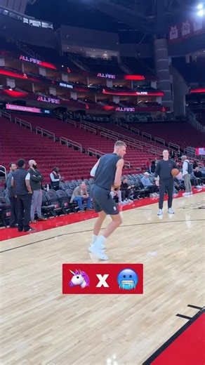 30 minutes until we see this duo in action 👀 | Atlanta Hawks