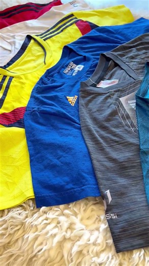 Adidas T-Shirt