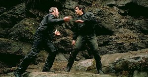 Twenty Years Ago, Tommy Lee Jones Pursued Benicio del Toro Through Portland in “The Hunted”