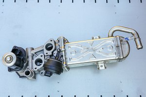 5 Symptoms of a Clogged EGR Cooler and Replacement Cost | Complete Car