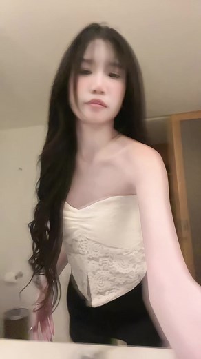 ยีนส์แม่น้องมาร์ติน: ดราม่าและชีวิตส่วนตัว