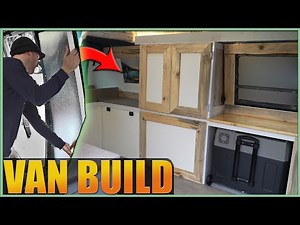 Camper Van Interior Build in 10 mins