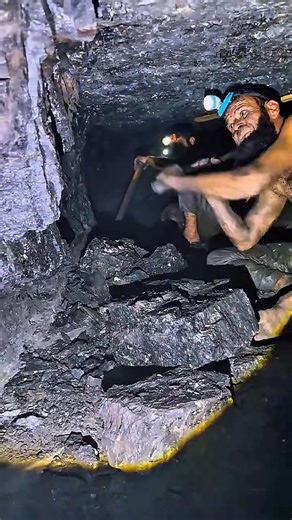 Underground coal Mining ⛏️⛏️ | Mining Legends