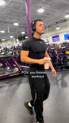 Post-Workout Vibes: Capturing the Moment