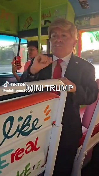 Making Aruba Great Again with Mini Trump